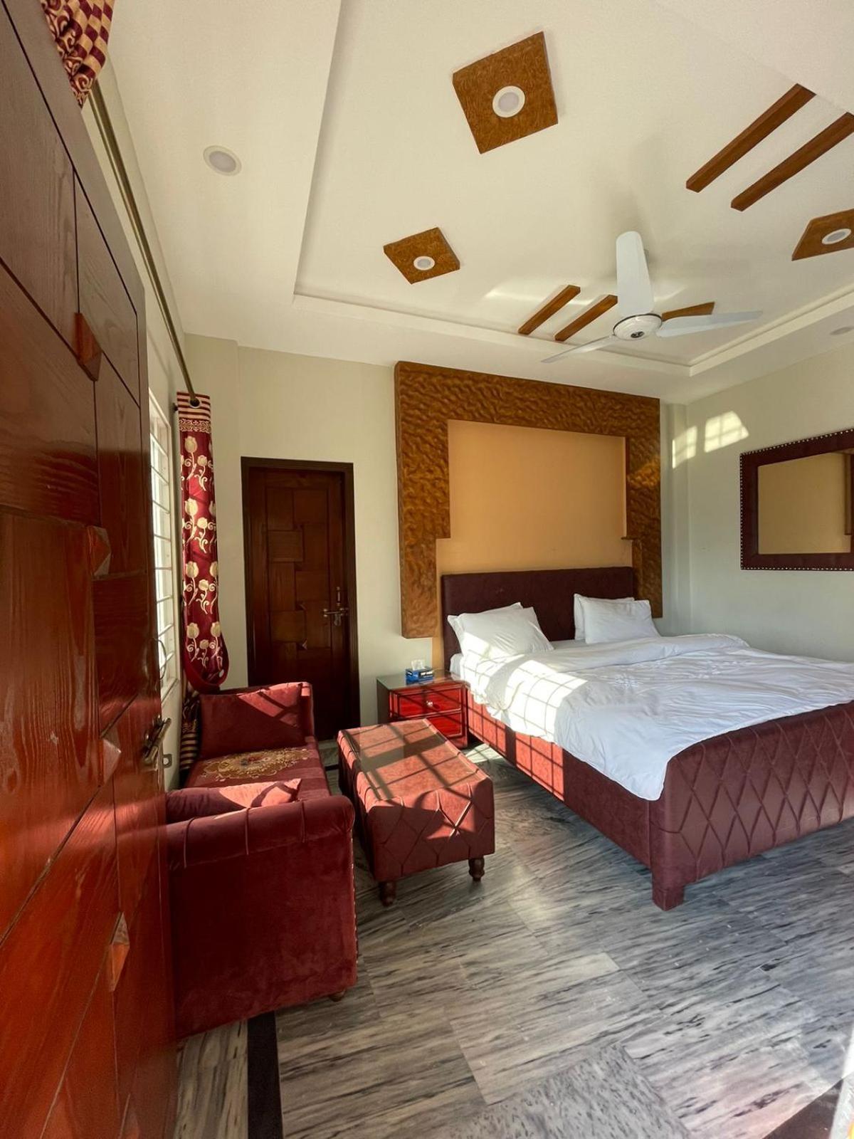 Roof Top Resort Murree Exterior photo