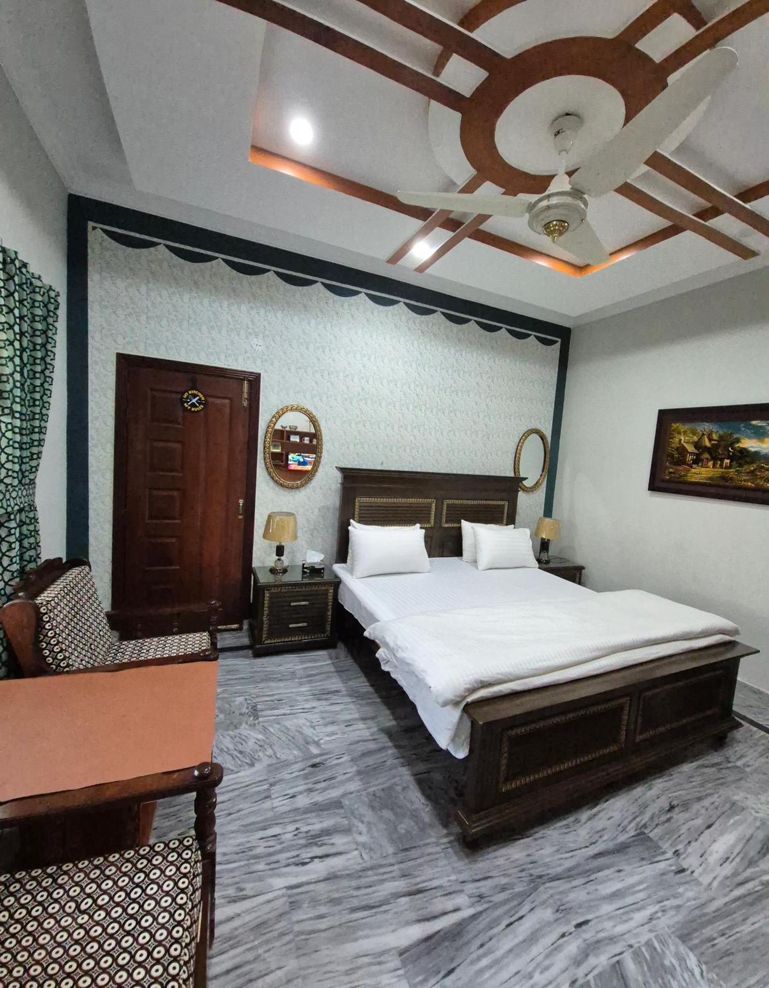 Roof Top Resort Murree Exterior photo